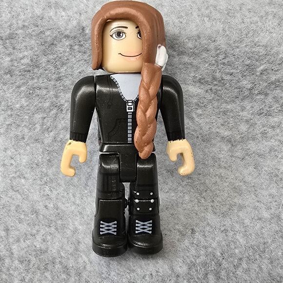 Roblox Brookhaven Bank Parts Figures Money Safe ATM Security Police Lot - Picture 6 of 10